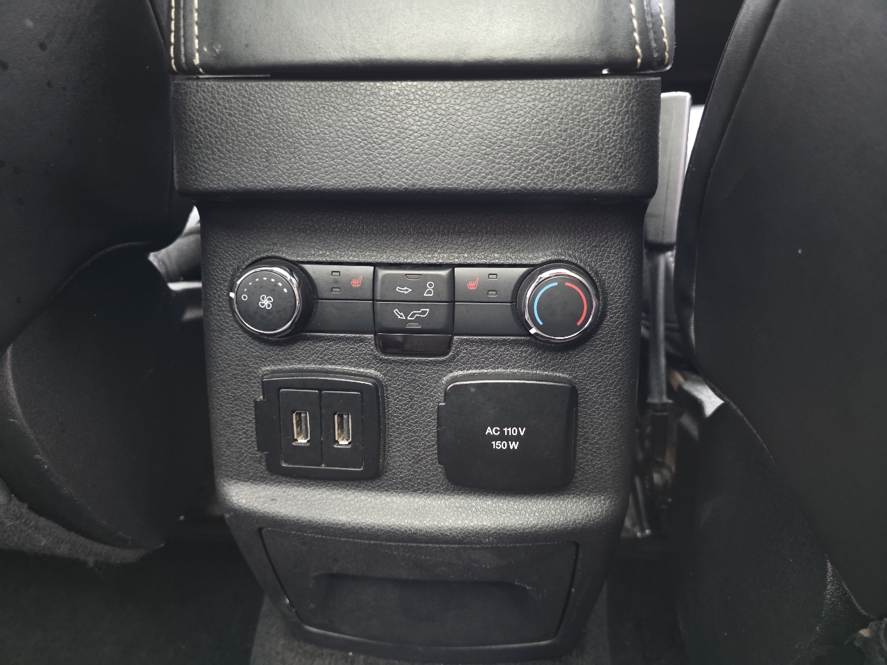 Ford Explorer Platinum 4WD 2018 Ford Explorer Platinum 4WD 2018