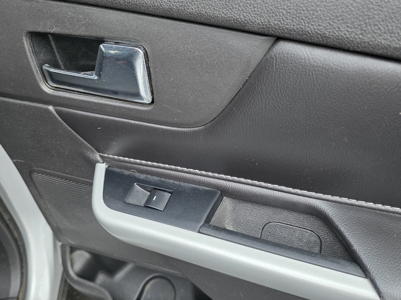 Ford Edge 4dr SE FWD 2014 Ford Edge 4dr SE FWD 2014