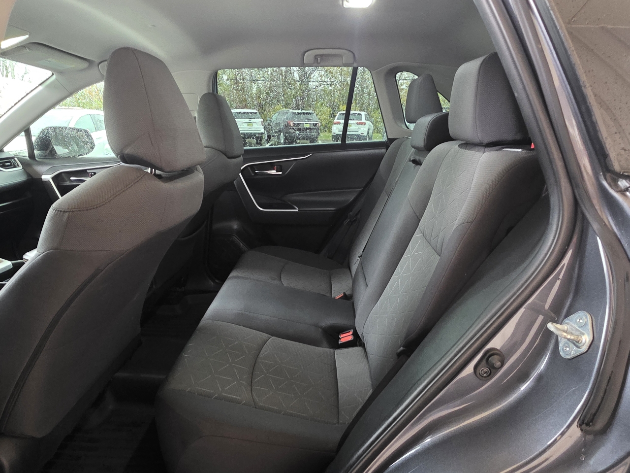 Toyota RAV4 XLE FWD (Natl) 2021 Toyota RAV4 XLE FWD (Natl) 2021