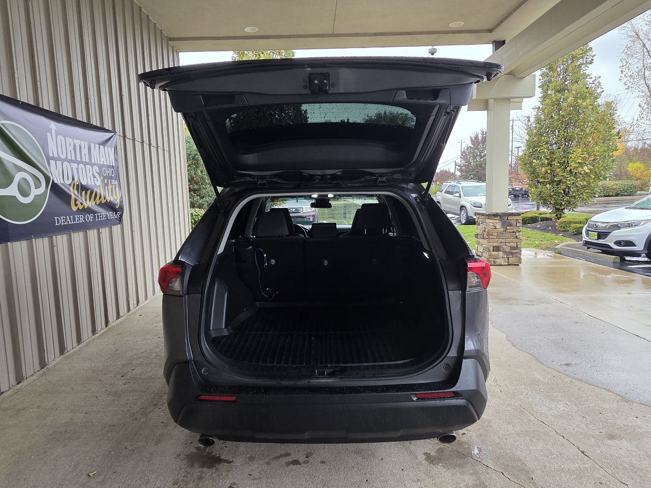 Toyota RAV4 XLE FWD (Natl) 2021 Toyota RAV4 XLE FWD (Natl) 2021