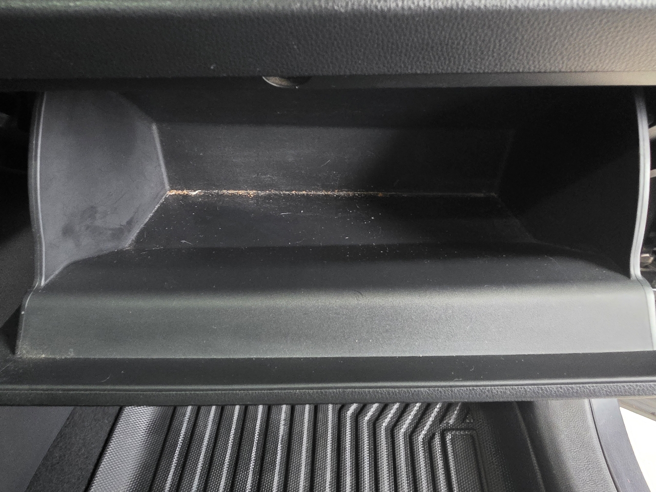 Toyota RAV4 XLE FWD (Natl) 2021 Toyota RAV4 XLE FWD (Natl) 2021