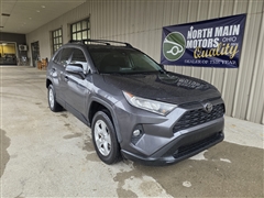 2021 Toyota RAV4  2021 Toyota RAV4