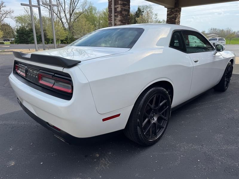 Dodge Challenger SXT 2016