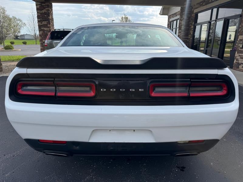 Dodge Challenger SXT 2016