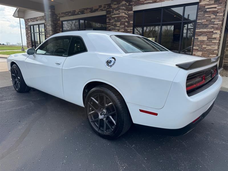 Dodge Challenger SXT 2016