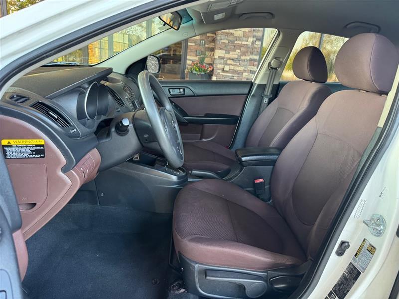 Kia Forte EX 2010