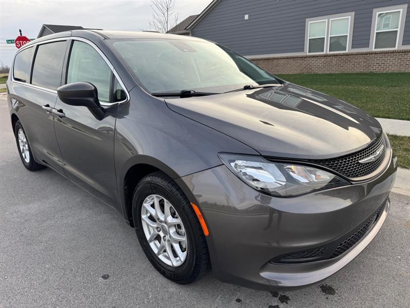 Chrysler Voyager LX 2023