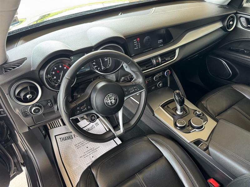 Alfa Romeo Stelvio Sport 2018