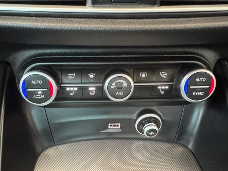 Alfa Romeo Stelvio Sport 2018