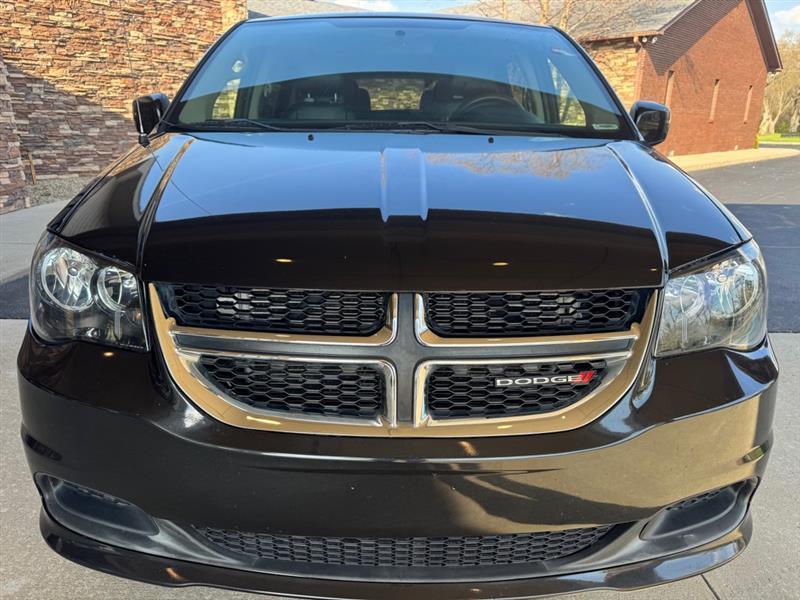 Dodge Grand Caravan Mainstreet 2011