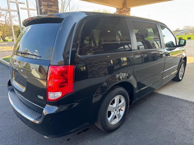 Dodge Grand Caravan Mainstreet 2011