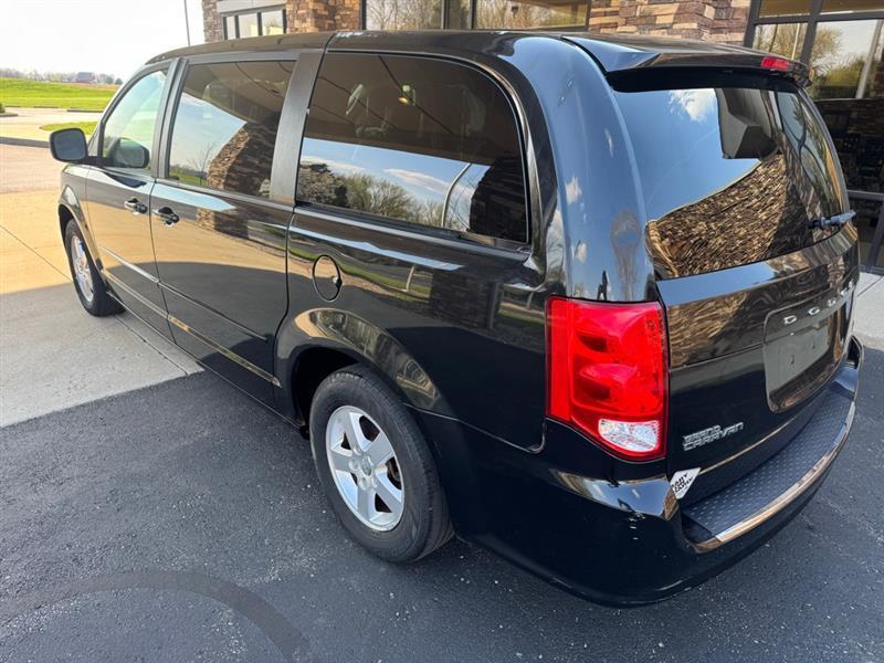 Dodge Grand Caravan Mainstreet 2011