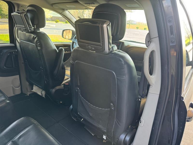 Dodge Grand Caravan Mainstreet 2011