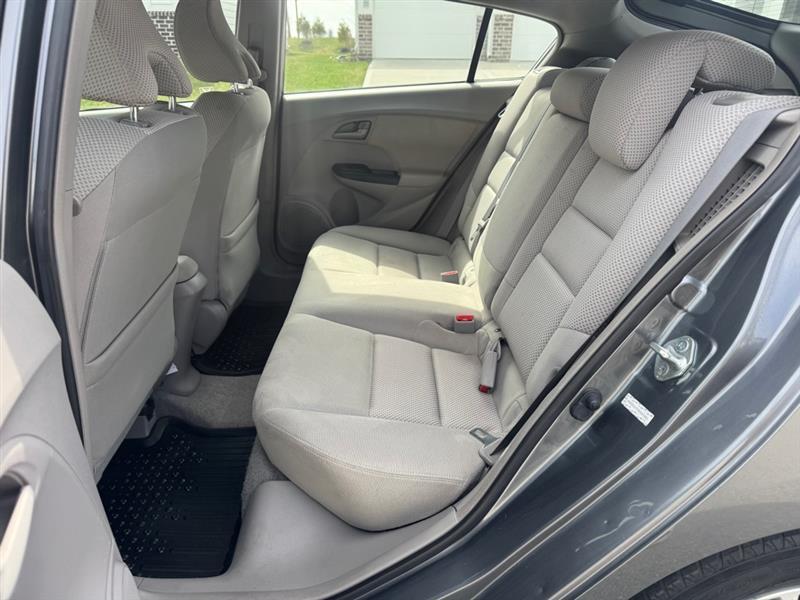 Honda Insight EX 2011