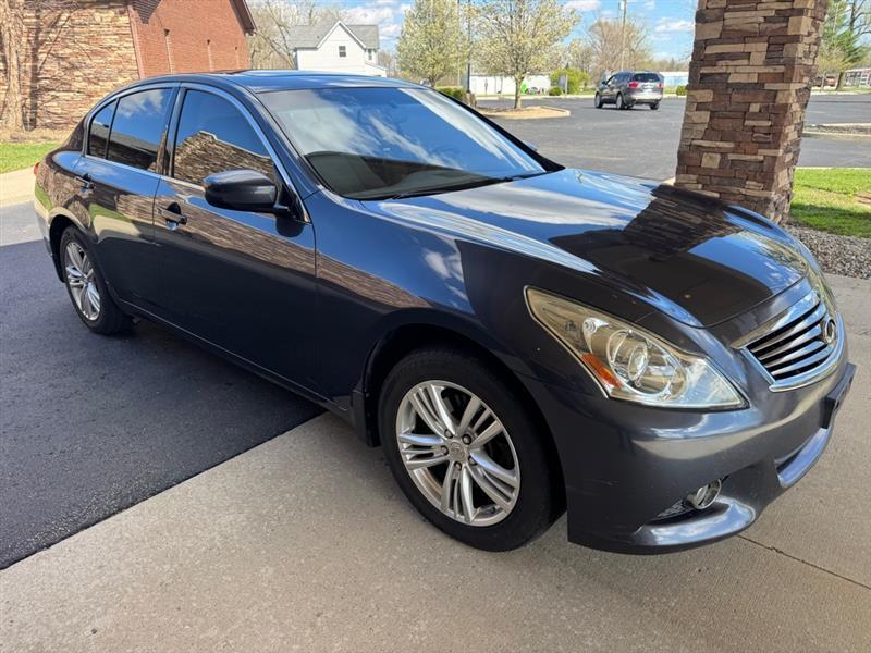 Infiniti G Sedan G37x AWD 2011