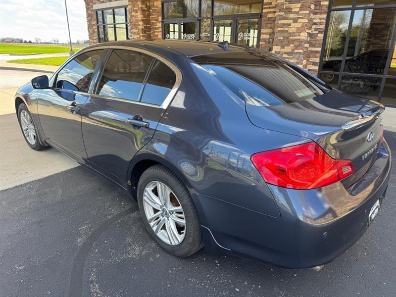 Infiniti G Sedan G37x AWD 2011