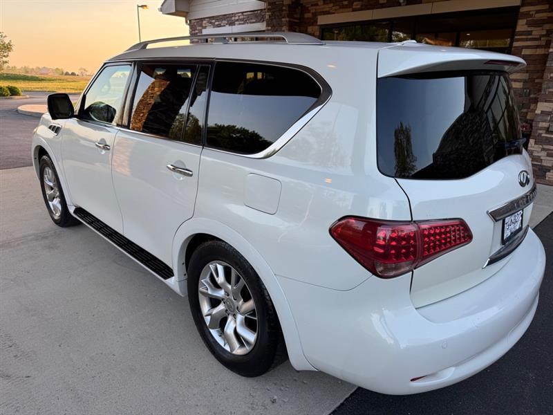 Infiniti QX56 4WD 2013