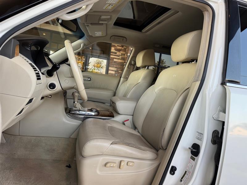 Infiniti QX56 4WD 2013