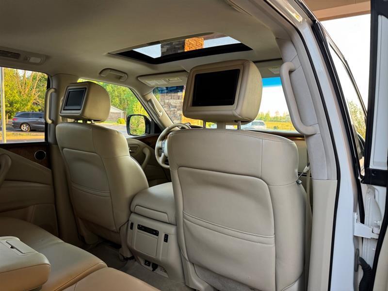 Infiniti QX56 4WD 2013