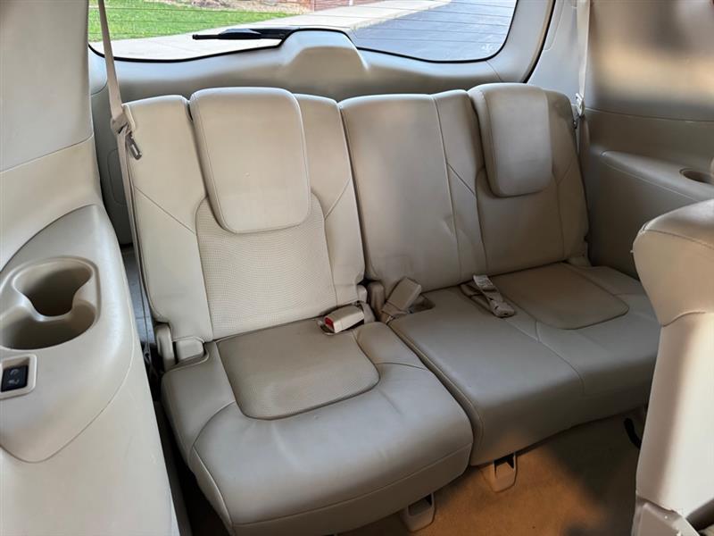 Infiniti QX56 4WD 2013
