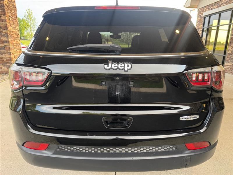 Jeep Compass Latitude FWD 2018