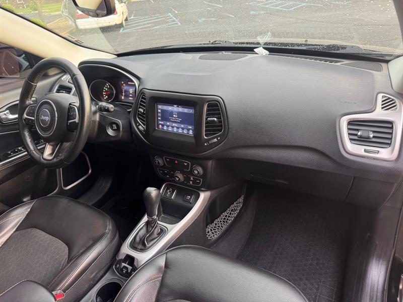 Jeep Compass Latitude FWD 2018