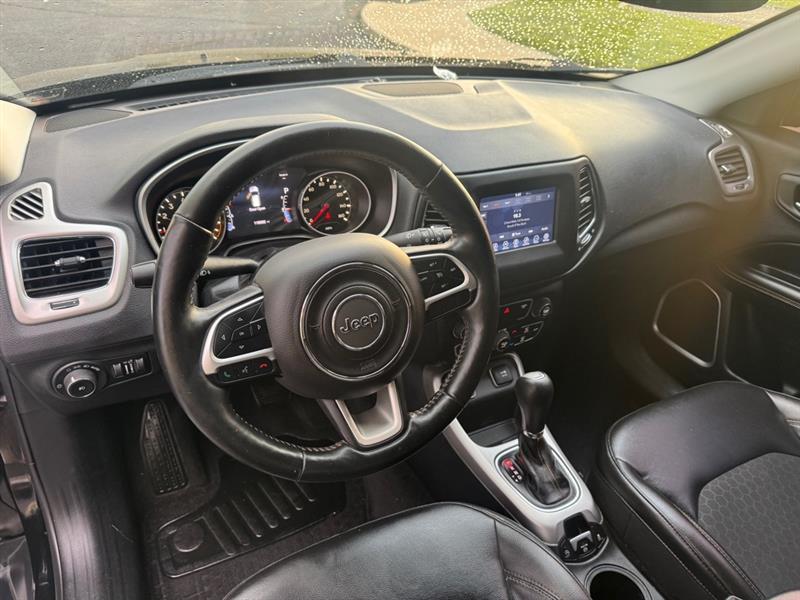 Jeep Compass Latitude FWD 2018
