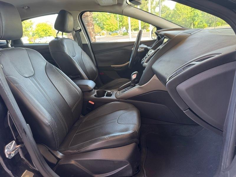 Ford Focus SEL 2012