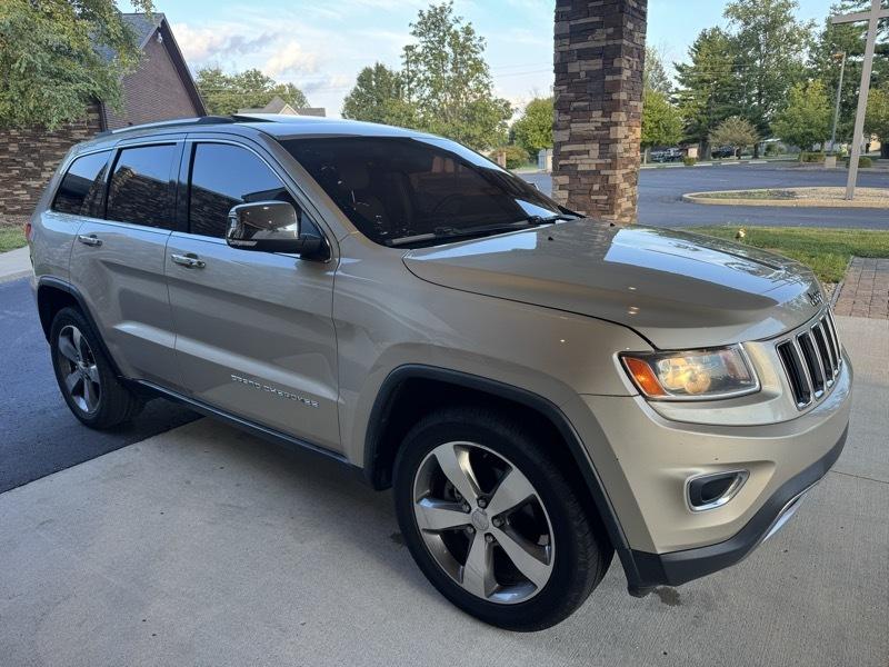 Jeep Grand Cherokee Limited 2WD 2015
