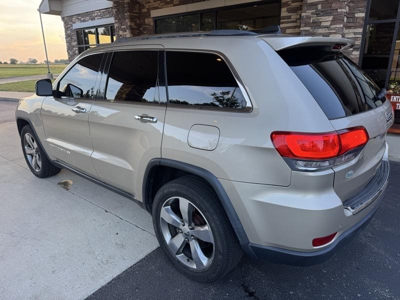 Jeep Grand Cherokee Limited 2WD 2015