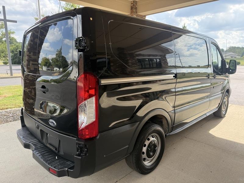 Ford Transit 150 Van Low Roof w/Sliding Pass. 130-in. WB 2016