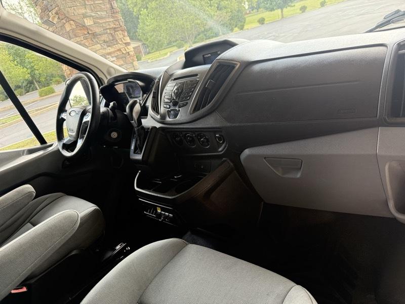 Ford Transit 150 Van Low Roof w/Sliding Pass. 130-in. WB 2016
