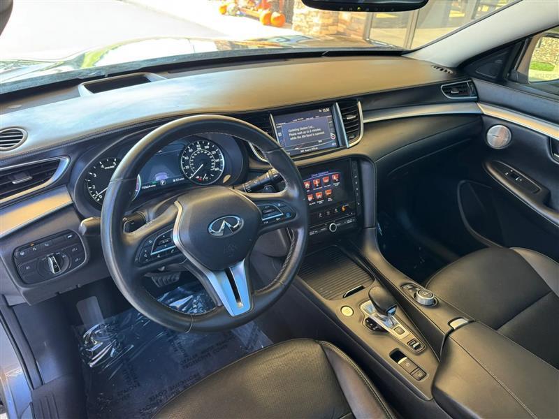 Infiniti QX50 ESSENTIAL AWD 2019