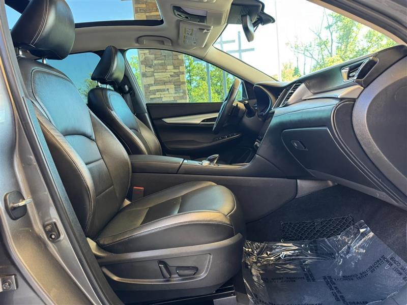 Infiniti QX50 ESSENTIAL AWD 2019