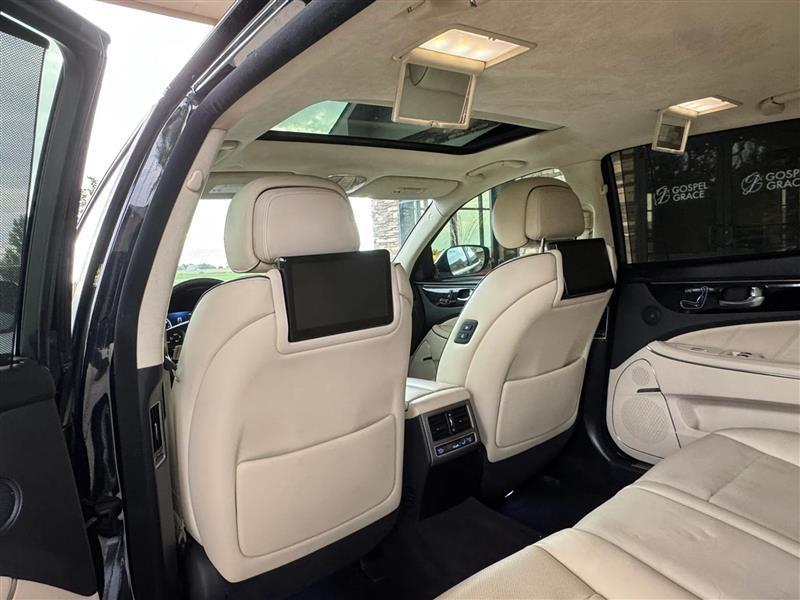 Hyundai Equus Ultimate 2016