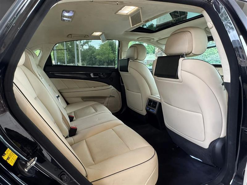 Hyundai Equus Ultimate 2016