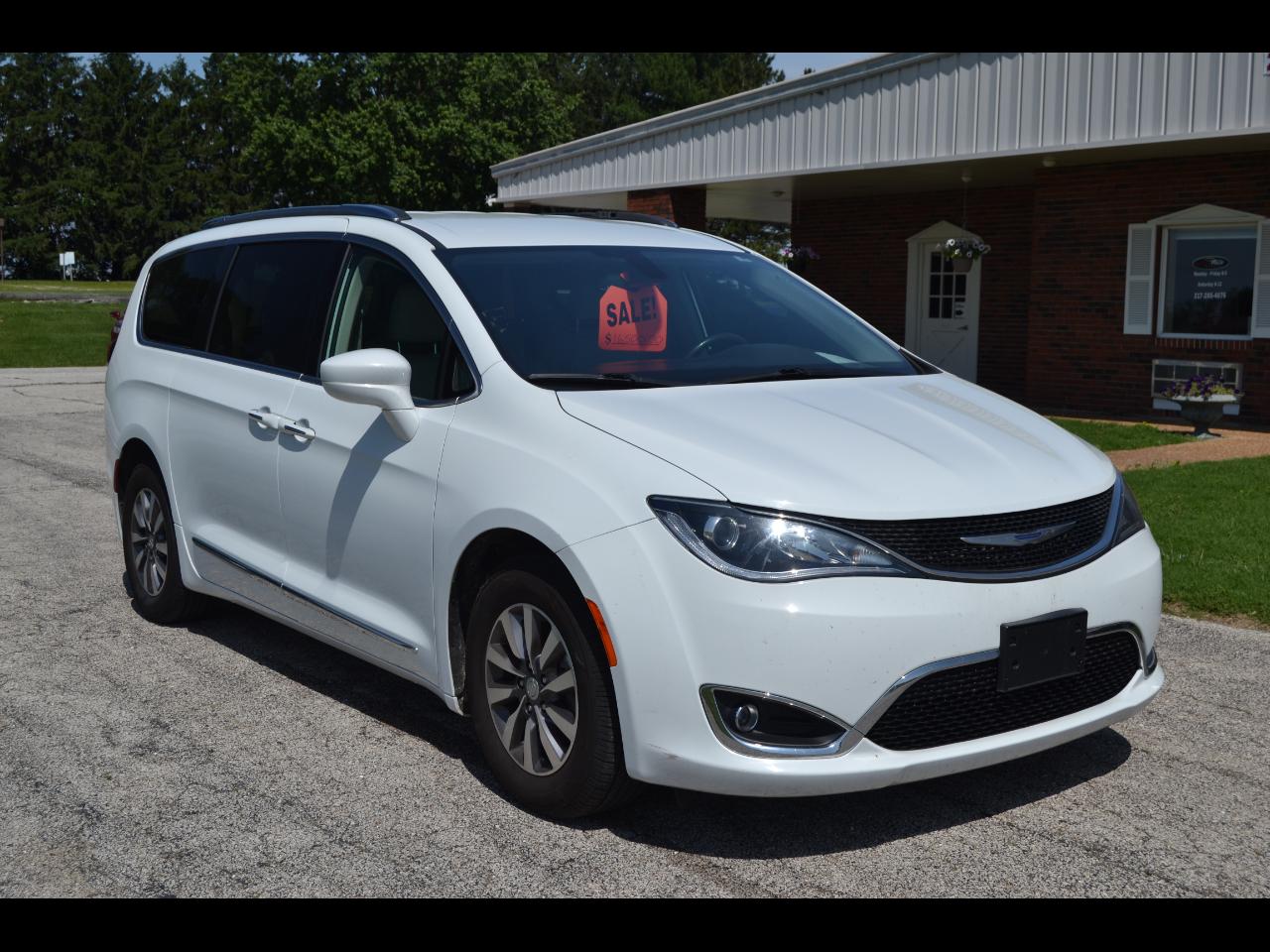 2020 Chrysler Pacifica Touring-L Plus