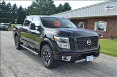 2017 Nissan Titan 