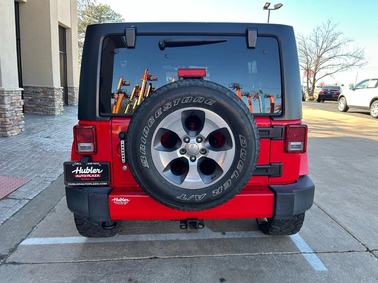 Jeep Wrangler Unlimited Sahara 4WD 2017