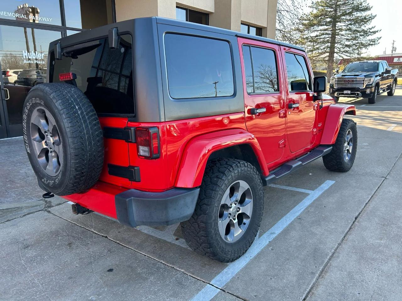 Jeep Wrangler Unlimited Sahara 4WD 2017