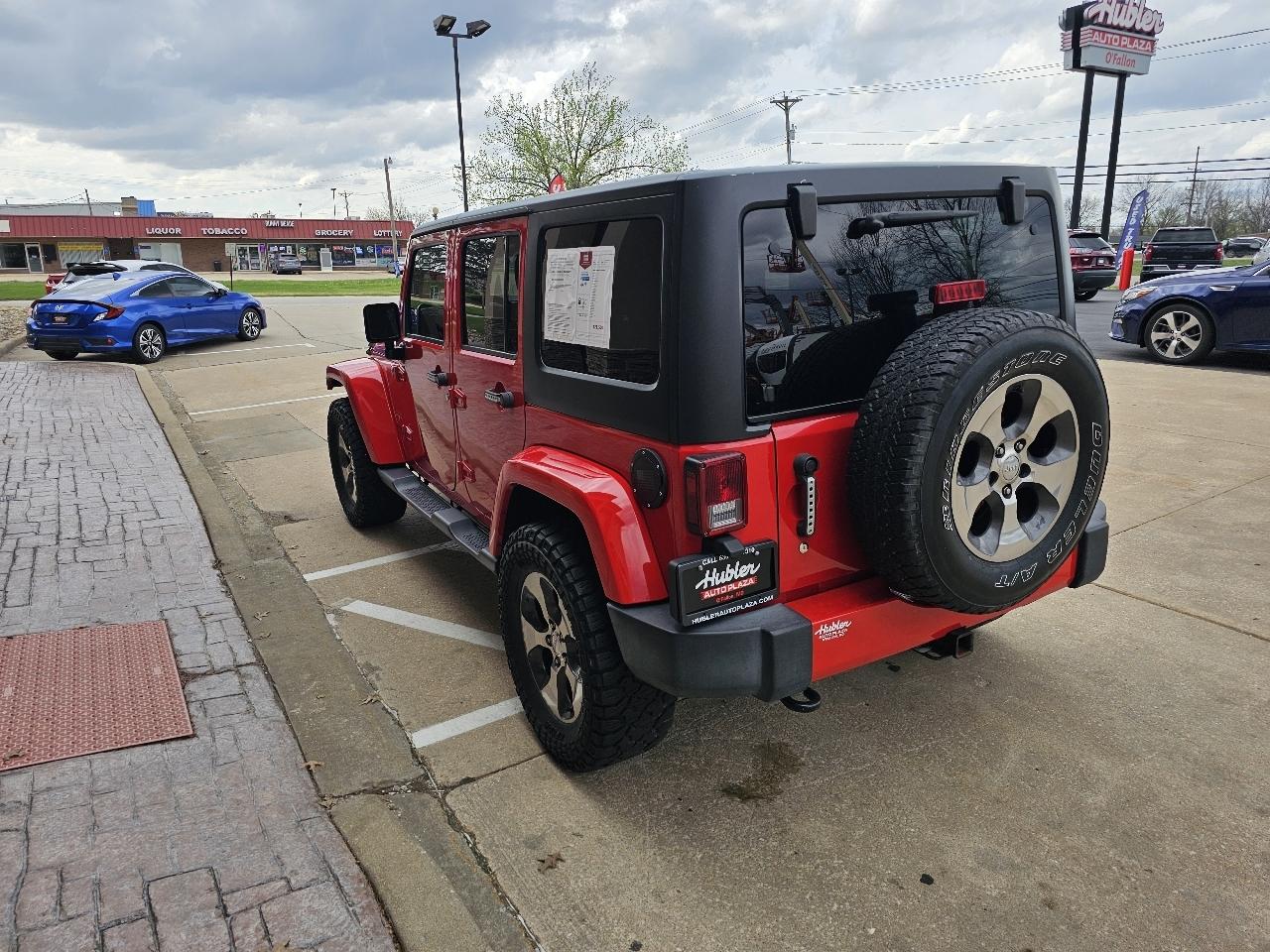 Jeep Wrangler Unlimited Sahara 4WD 2017