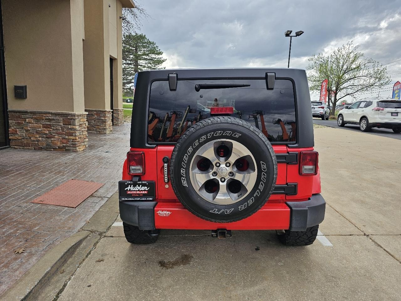 Jeep Wrangler Unlimited Sahara 4WD 2017