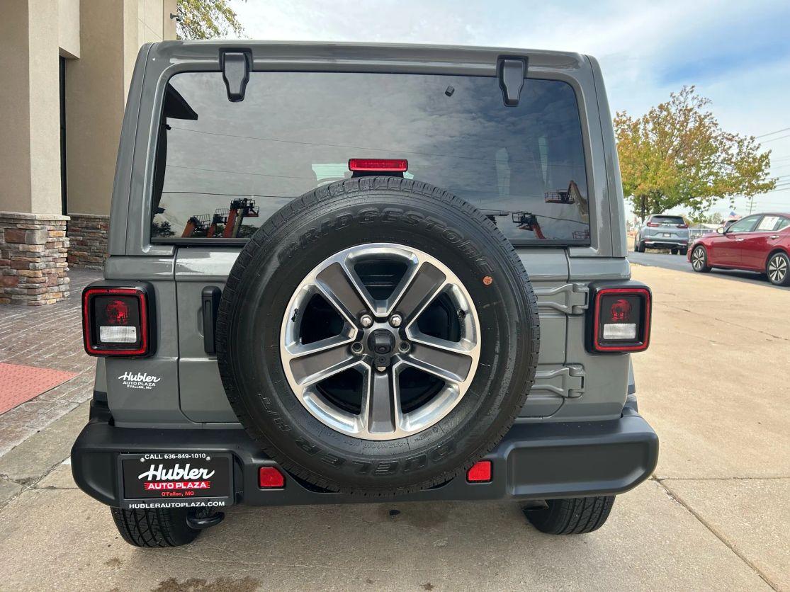 Jeep Wrangler Unlimited Sahara 2021