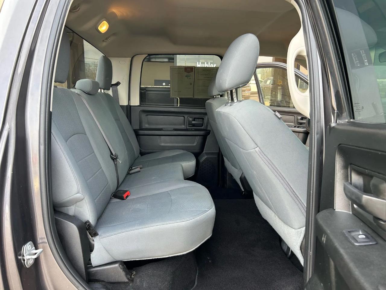 RAM 1500 Classic Tradesman Crew Cab SWB 4WD 2019