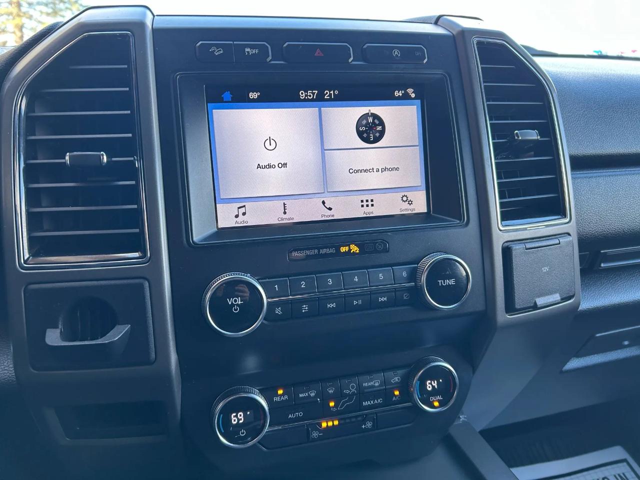 Ford Expedition XLT 4WD 2019