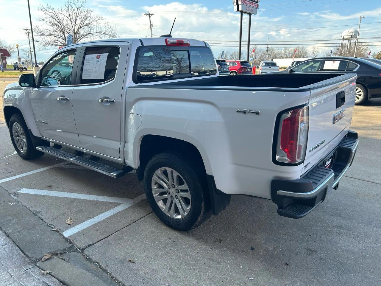 GMC Canyon SLT Crew Cab 4WD Short Box 2016