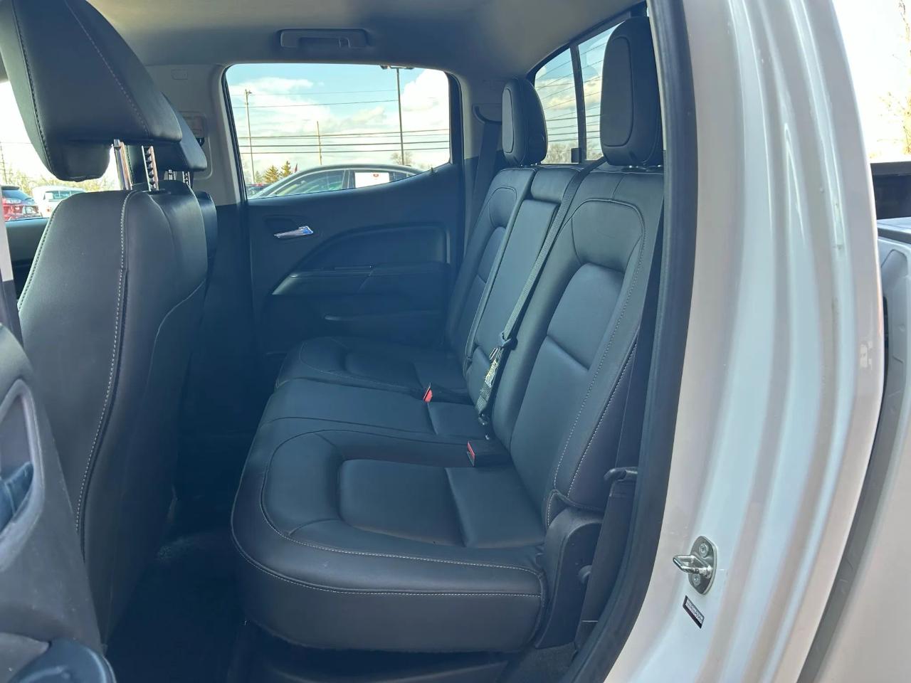 GMC Canyon SLT Crew Cab 4WD Short Box 2016