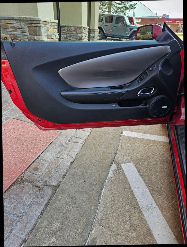 Chevrolet Camaro Convertible 2LT 2011