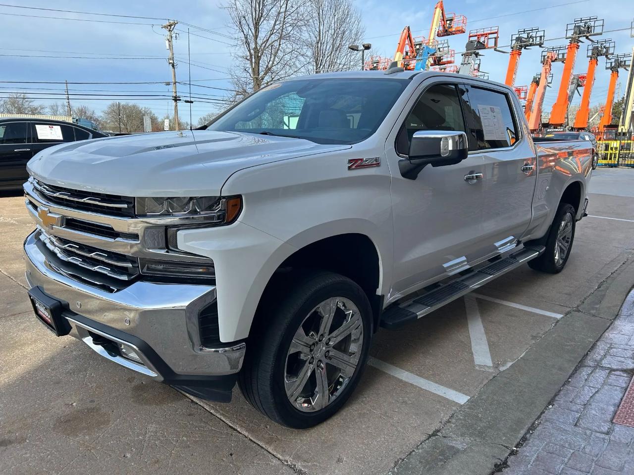 Chevrolet Silverado 1500 LTZ Crew Cab 4WD 2019