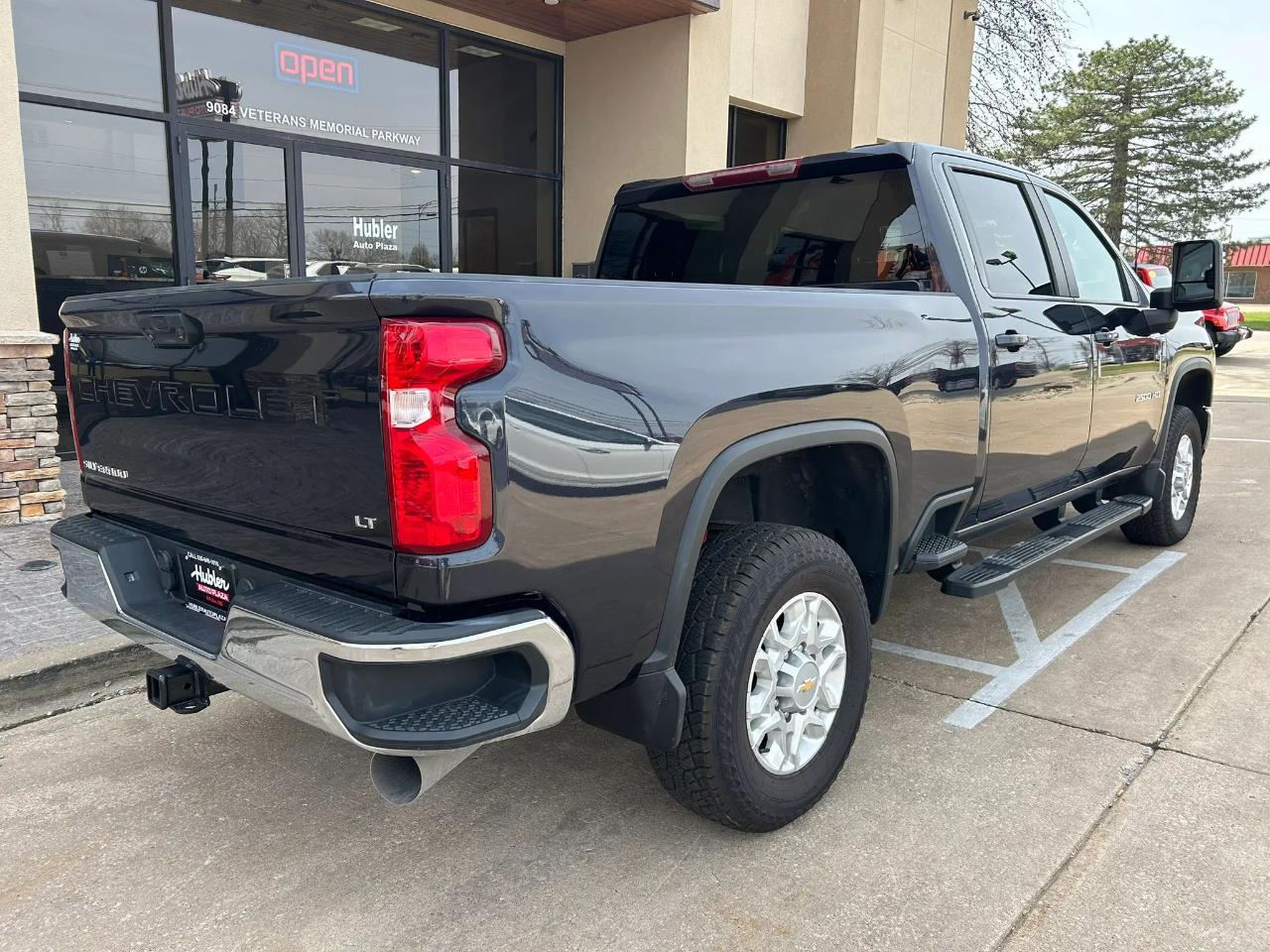 Chevrolet Silverado 2500HD LT Crew Cab Long Box 4WD 2024